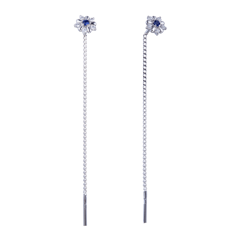 Серьги из серебра с фианитами