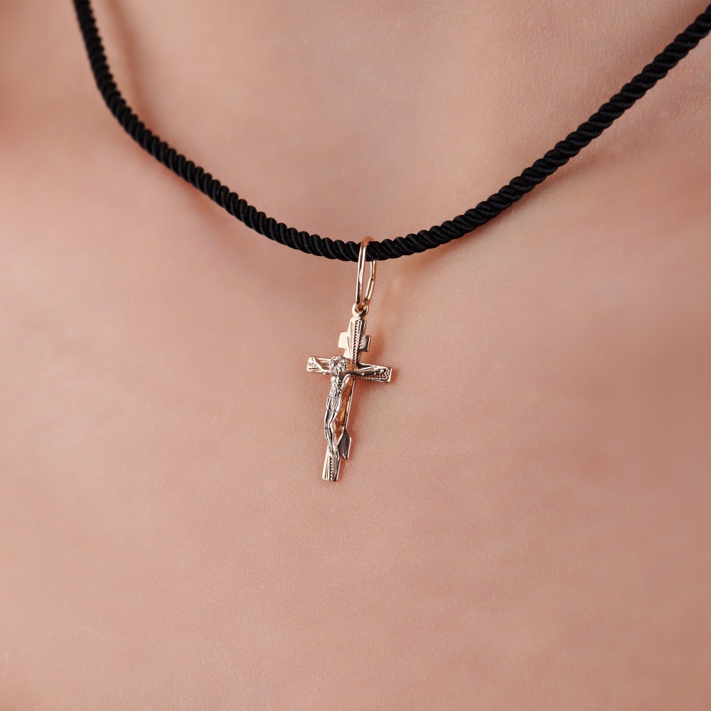 Крест из комбинированного золота