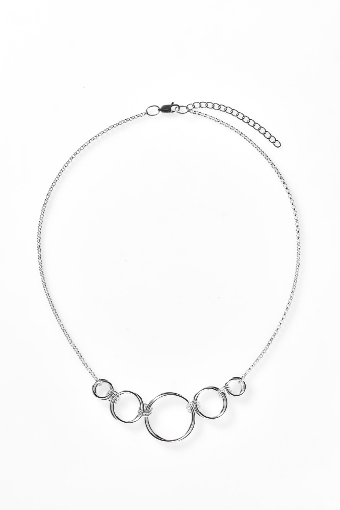 Колье из серебра