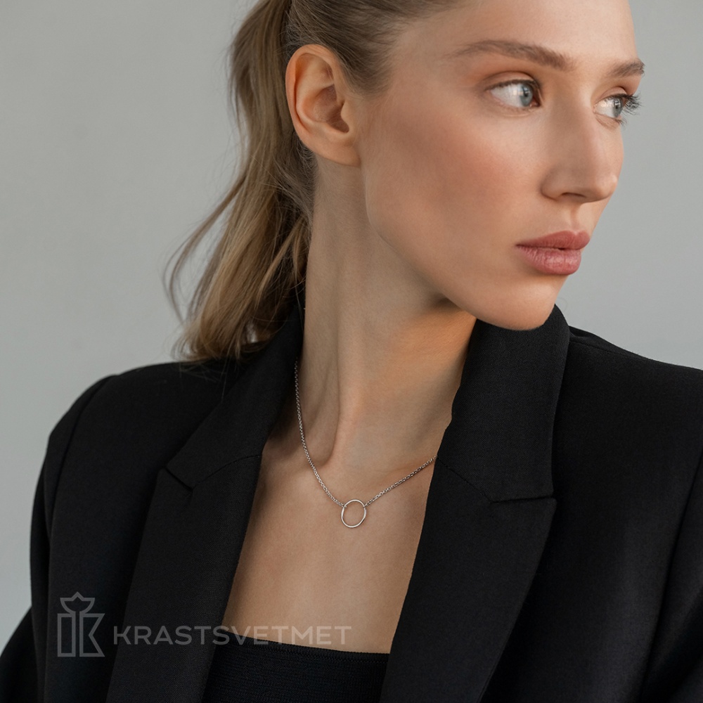 Колье из серебра