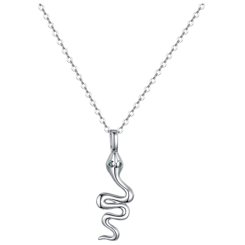 Колье из серебра