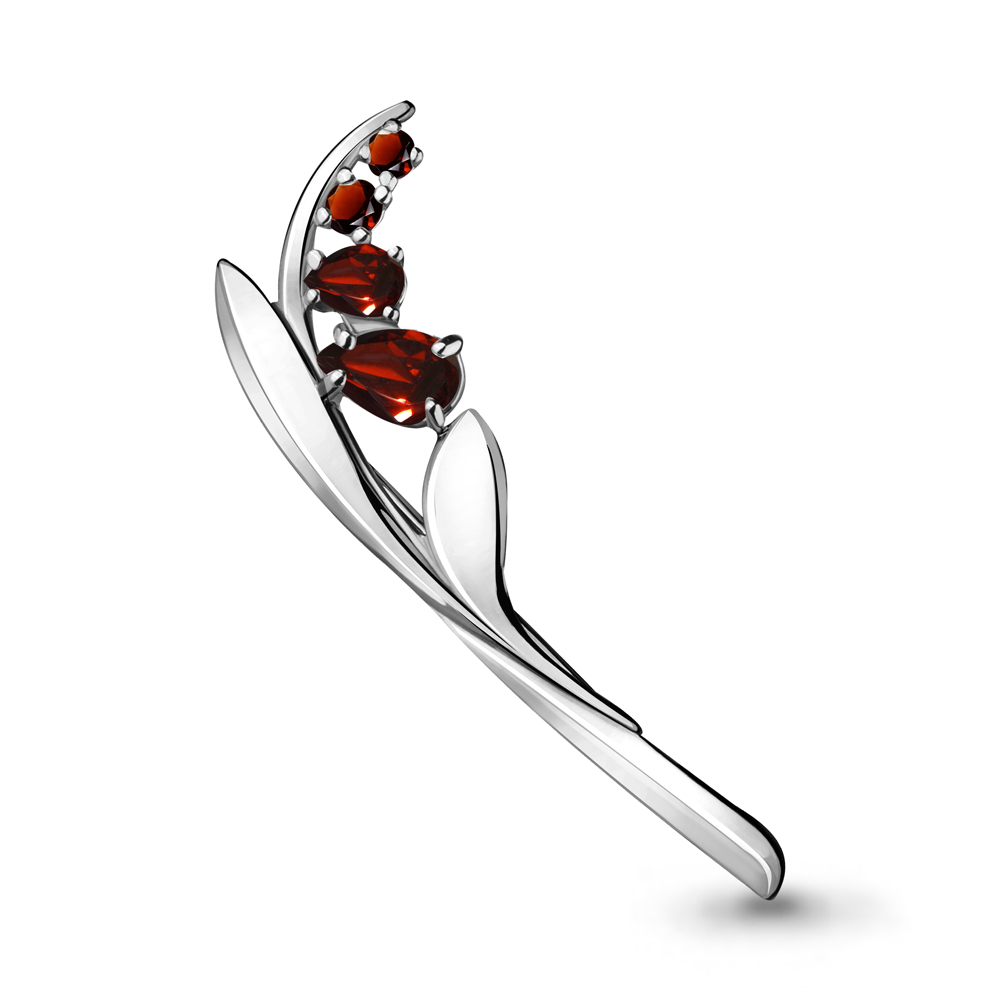 Брошь из серебра с гранатами