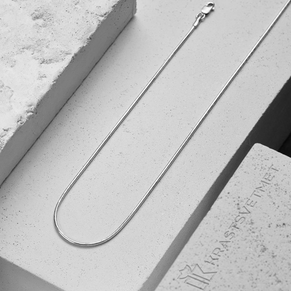 Цепь из золота плетение "Снейк"