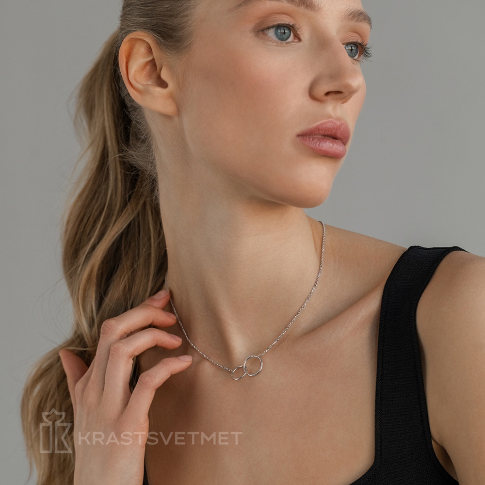 Колье из серебра